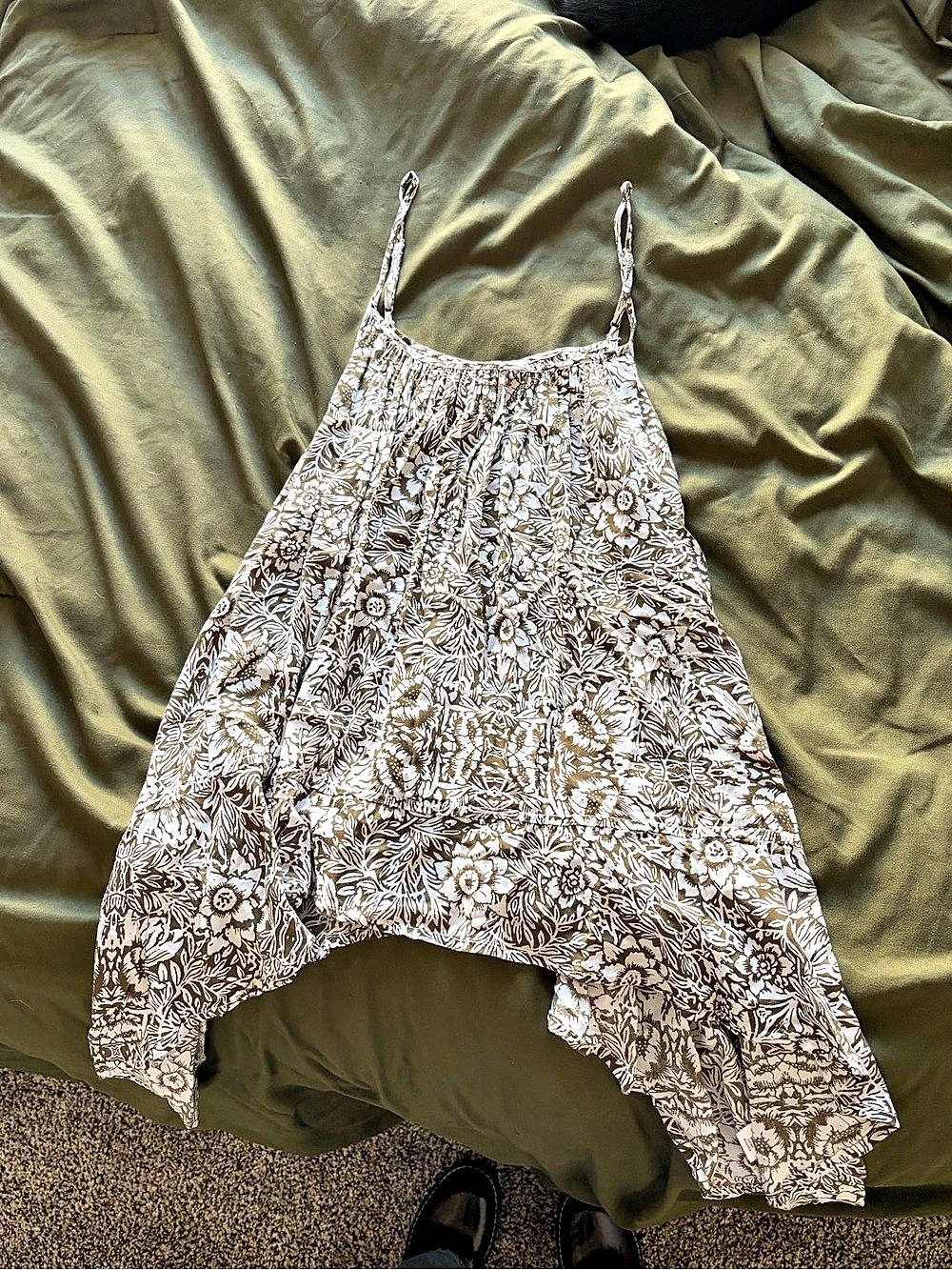Cider Floral Asymmetrical Cami Brown & White Size Small NWT
